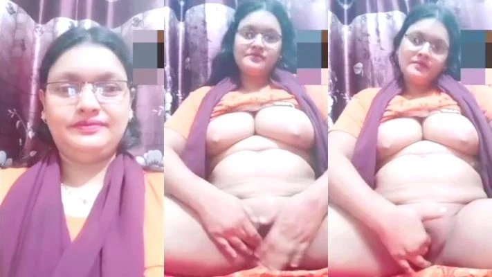 Desi Horny Bhabhi Fingering Full Video