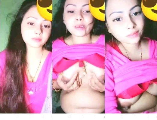 Desi Hot Girl Shows Boobs Full Video