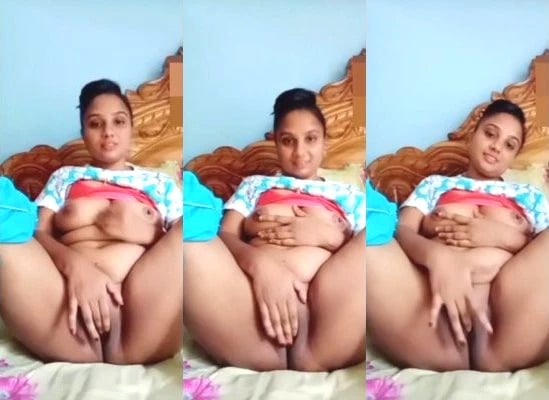 Horny Desi Girl Fingering XXX