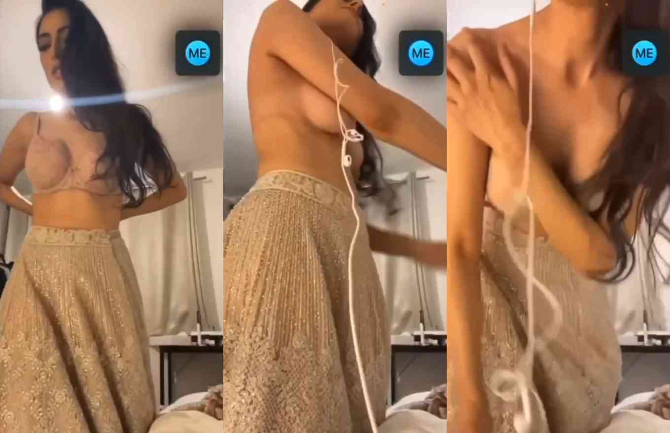 Sexy Slim Girl Showing Her Boobs Viral Full Video